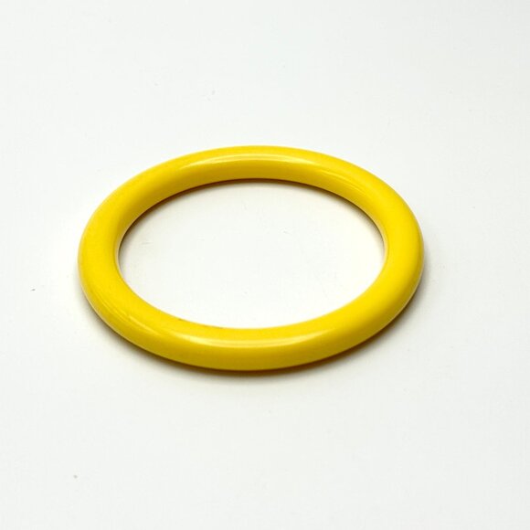 1970s Vintage Blue Oblong & Yellow Lucite Bangle Duo— Sized 7 3/4 & X 8— EUC - Picture 5 of 15